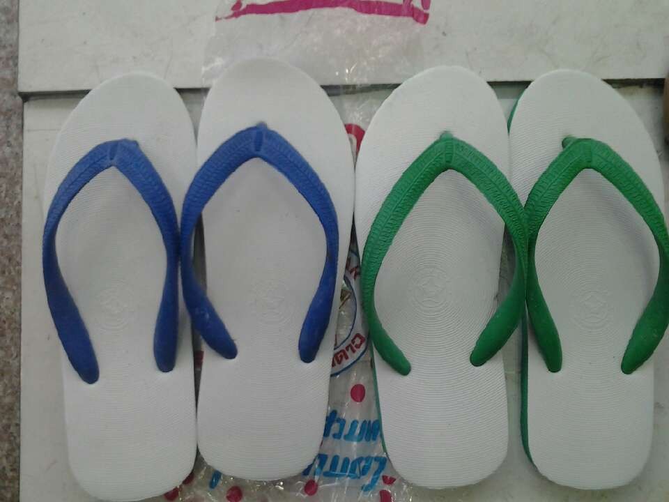 泰国橡胶拖鞋 正品鲨鱼星马牌经典怀旧男女人字拖鞋夏季必备包邮