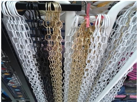 服装店展示道具 铁链链条 彩色塑料链条 衣服链子服装连接条