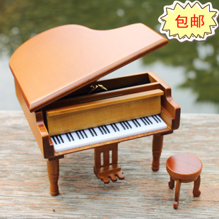经典原木 日本天空之城钢琴音乐盒  八音盒发条机芯