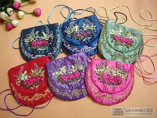 杭州特色工艺礼品 丝绸手工绣花可爱斜挎儿童女包 袋 手工送老外