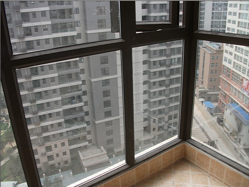 广东凤铝50型  密封窗 双层普通玻璃 铝合金隔音平开窗