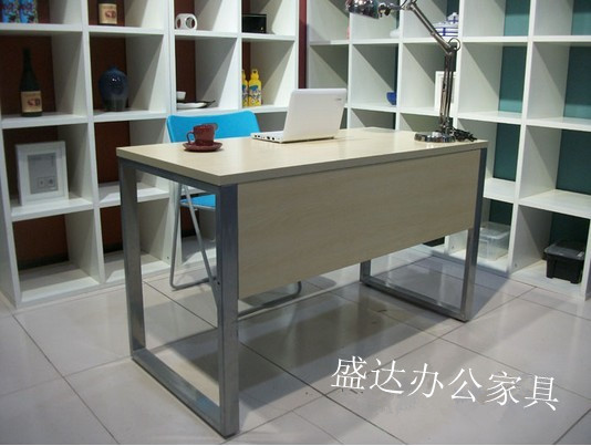 厂家直销特价时尚简约职员办公家具办公桌桌子书桌电脑桌钢木家具
