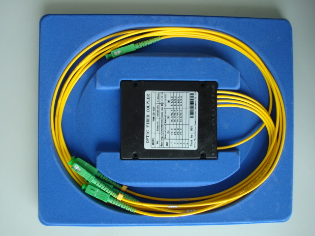 单模光纤1310/1550nm高隔离度波分复用器/尾纤盒装WDM/FC/SC