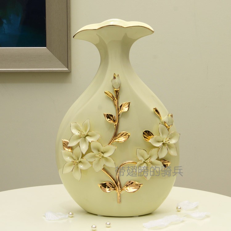 简欧现代 高档陶瓷象牙瓷客厅卧室 中号台面黄花瓶摆件样板房礼品