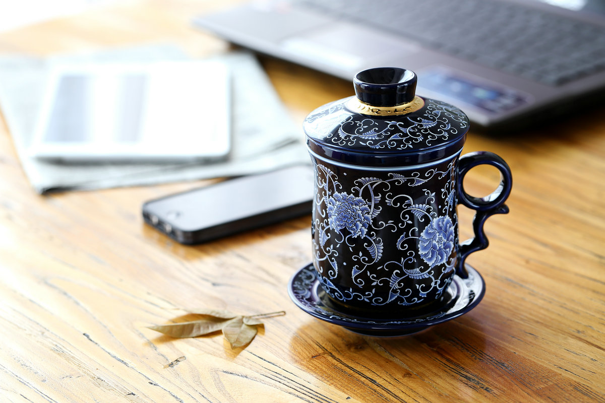 欧式创意婚庆礼品茶具 陶瓷杯子水杯 香港一园花茶杯 过滤 带盖