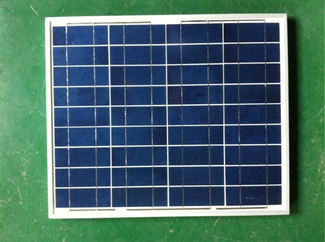 优惠价50W55W18V多晶硅太阳能电池板光伏组件12V蓄电池充电板