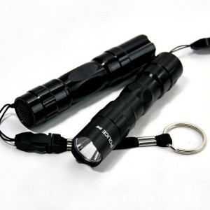 LED小手电筒迷你防水户外电筒手电强光防身用带包装钥匙扣礼盒装