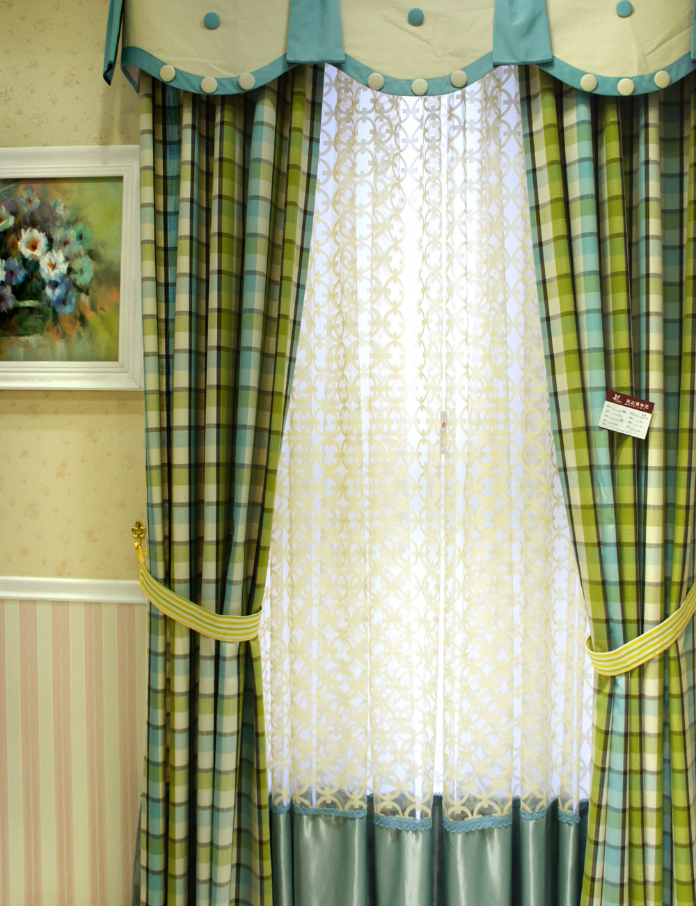 米黄绿色相间格子布料窗帘 卧室是首选 可定制成品