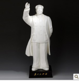 德化陶瓷毛主席站立雕塑像 毛泽东全身挥手像大衣工艺品白瓷精品
