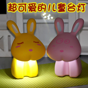 [特价清仓]伊品堂正品 超萌心情卡通 可爱兔子 牛牛 LED充电台灯