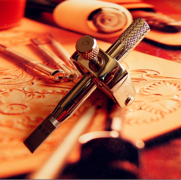 皮雕工具 皮艺用旋转刻刀角度调整器 磨刀头定位器 磨刀器