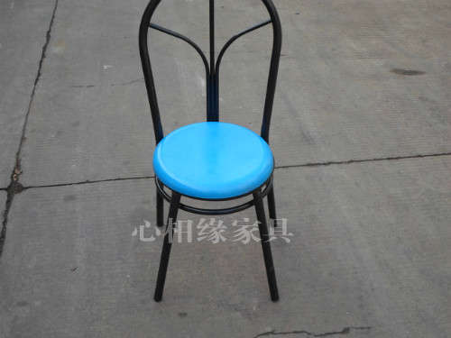 餐椅欧式铁皮椅子靠背椅快餐桌椅食堂铁皮凳椅铁艺复古工业铁椅