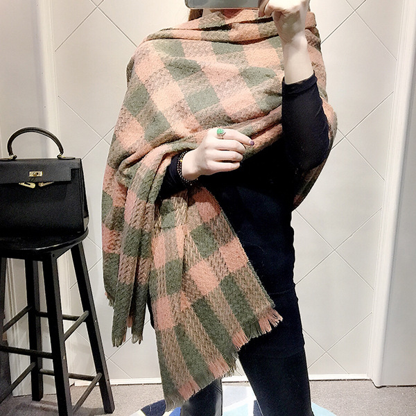 2015日韩系韩版时尚围巾 彩色方格仿羊绒兔毛加长加厚披肩女