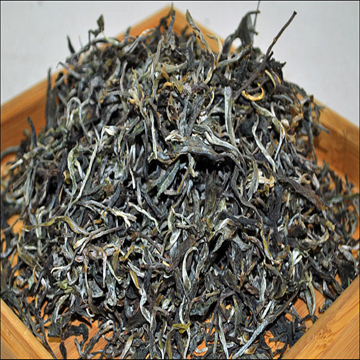 普洱茶 生茶 特价 班章古树纯料散料 2014年 特级 春茶毛料散茶