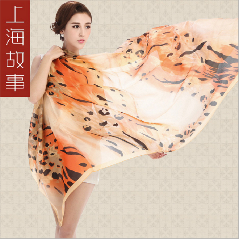 上海故事2015新款 女士高档真丝围巾品牌100%桑蚕丝 性感丝巾豹纹