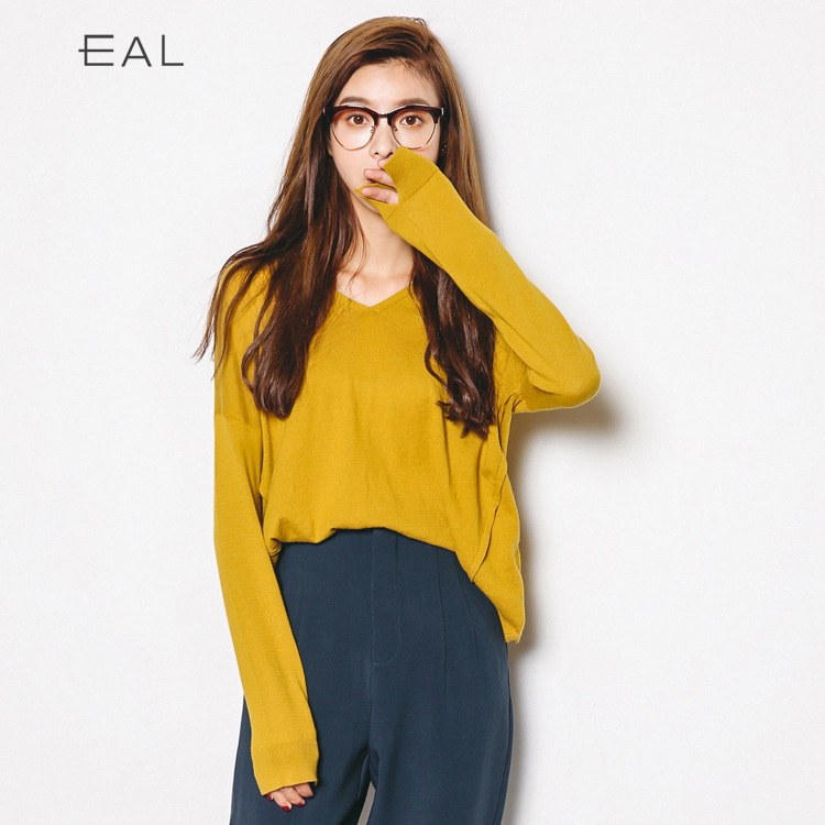 羽迹EAL2016秋季新款韩版纯色长袖开叉V领宽松打底针织衫 女A172