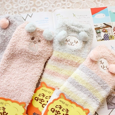 可爱小熊棉袜 女生冬季加厚毛绒袜子 韩国 珊瑚绒立体动物袜子