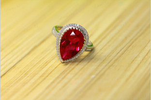 红宝石S925银饰精品精工女款纯银镶嵌宝石戒指彩色宝石指环