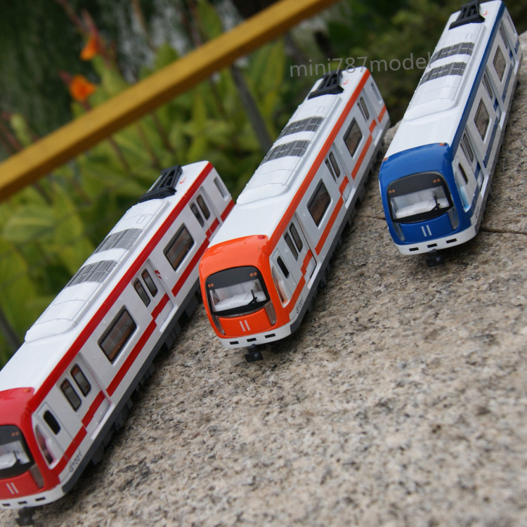 地铁 模型 轻轨车头车厢合金高铁儿童玩具车 声光可开门语音报站