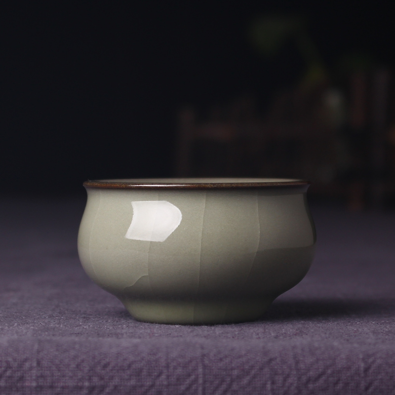 龙泉青瓷小茶杯铁胎个人品茗杯建盏仿宋陶瓷纯手工高档紫砂杯茶碗