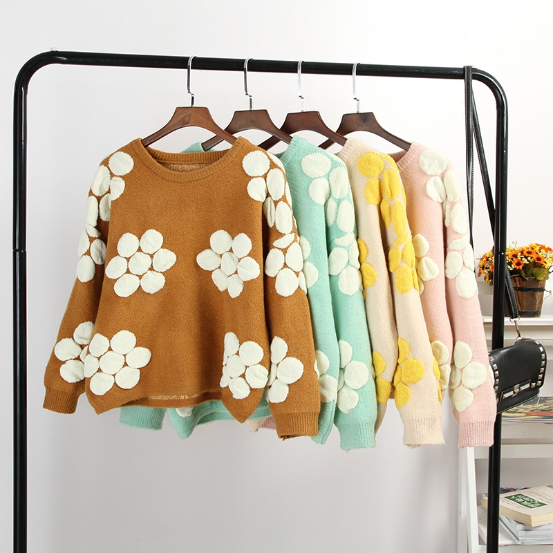 2015冬季新款韩版圆领小清新凸起花朵短款直筒毛衣甜美针织衫