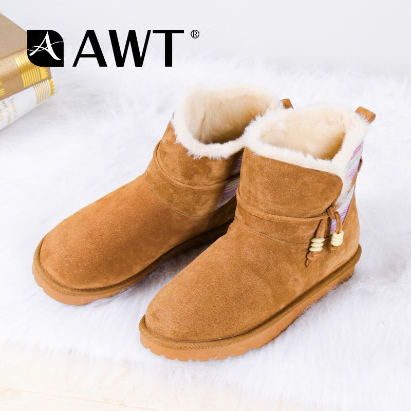 雪地靴女鞋冬季新品低筒短靴真皮加厚保暖女靴平底防滑侧挂件拼色