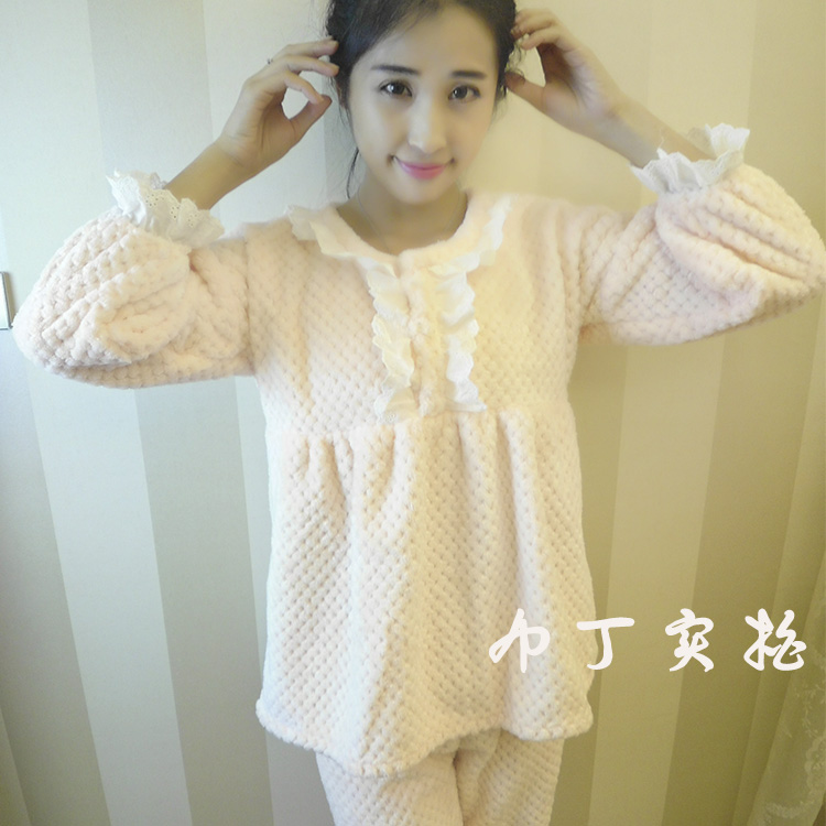 2015韩国代购新款女士法兰绒珊瑚绒娃娃领套头蕾丝边睡衣睡裙套装