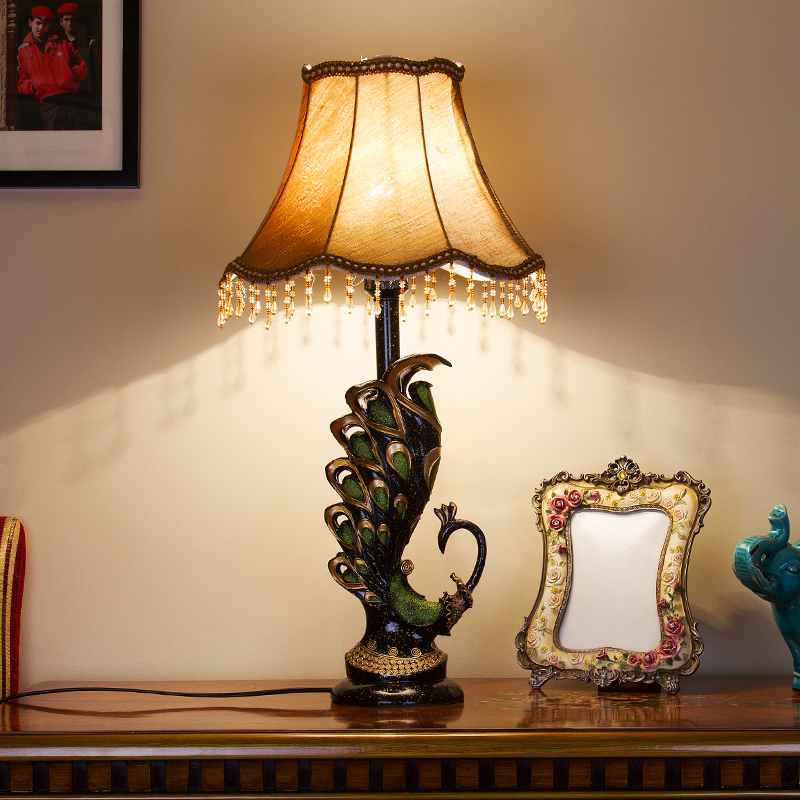 MOON月蒂灯复古奢华饰欧式客厅书房卧室艺术创意孔雀婚庆大号台灯