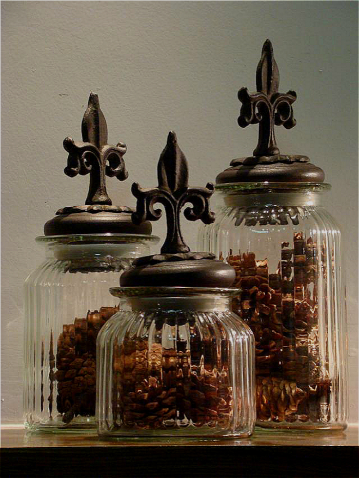 新品  欧式贵族骑士徽标玻璃罐  法式古典鸢尾花瓶罐密封罐