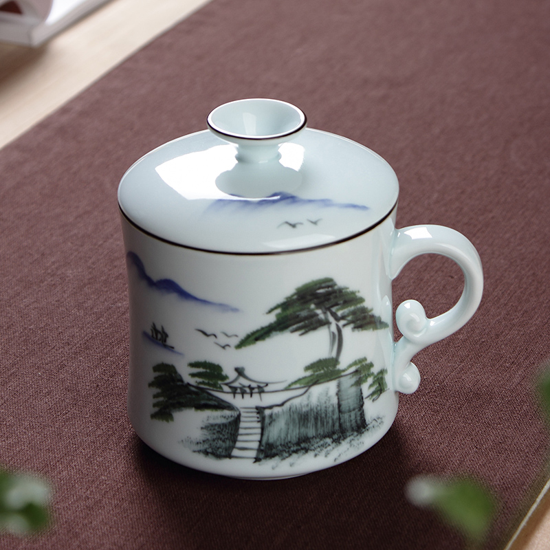 104210136青瓷手绘五彩山水办公室个人杯 带盖茶水杯 茶杯