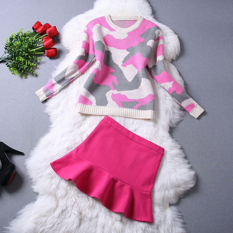 2014冬装新款粉色拼接长袖毛衣+包臀鱼尾一步裙两件套连衣裙