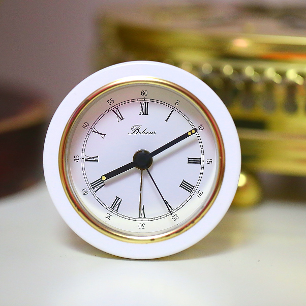 德国进口闹钟黄铜造白色款时钟金属钟表 马蹄钟 座钟 钟表