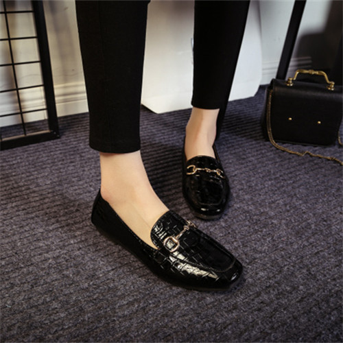 2016春季新款女式潮鞋韩版时装鞋时尚漆皮小皮鞋平跟黑色单鞋平底