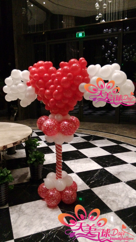 爱心气球立柱/婚礼迎宾立柱/宝宝生日迎宾立柱/活动布置/上海气球