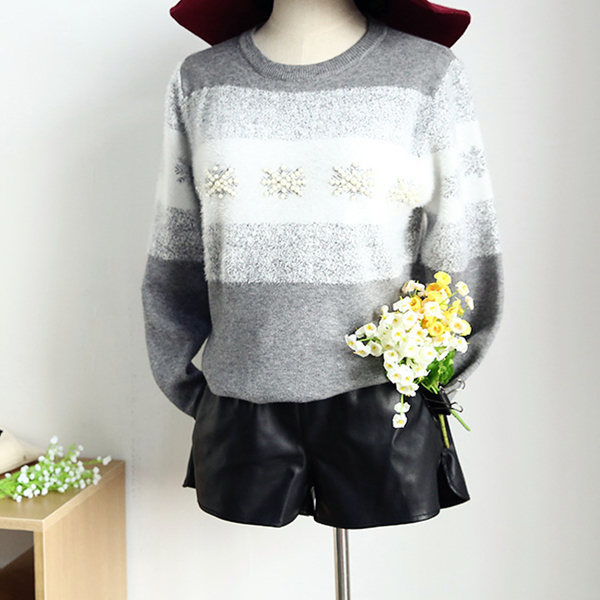 韩国韩版冬季新品复古甜美雪花钉珠修身显瘦短款仿貂绒套头毛衣女