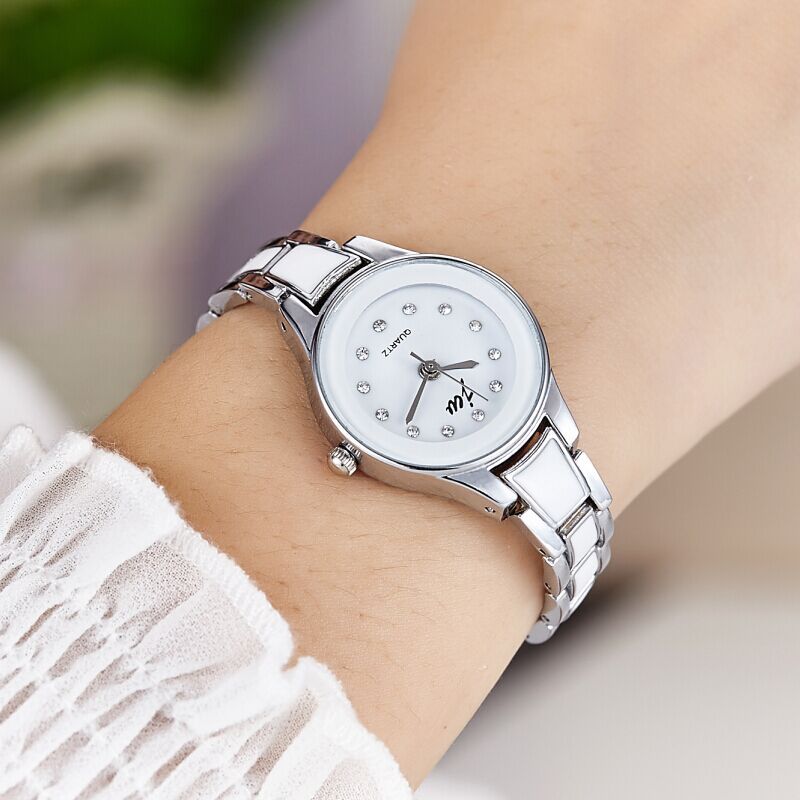 正品学生韩国版手表女款时尚潮流仿陶瓷钢带女士超薄休闲时装腕表
