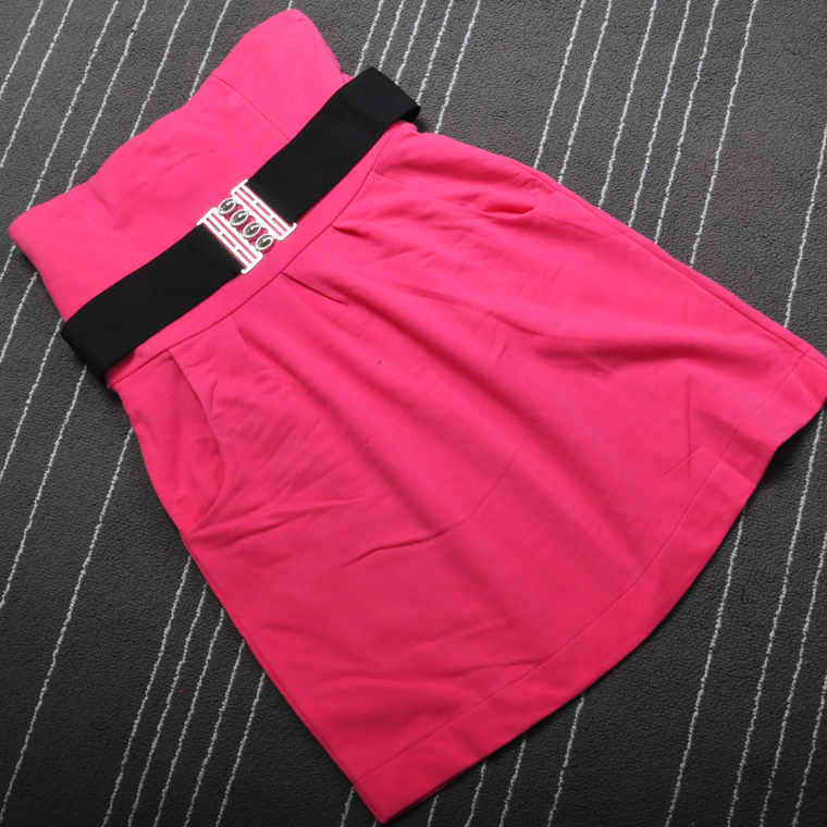 P8女装批发裙子 欧美风性感粉红色裹胸裙 高腰抹胸裙 腰带连衣裙