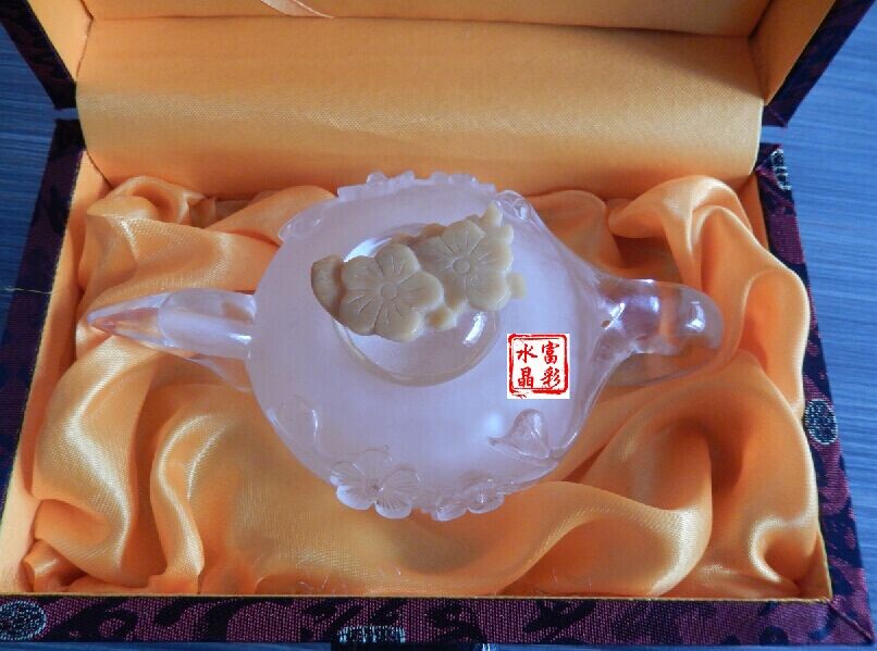 水晶雕刻水壶酒壶茶壶茶具 ，花开富贵，梅兰竹菊 纯手工雕刻