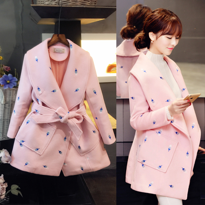 2016秋冬韩版新款刺绣毛呢修身显瘦水粉色仙气外套呢子大衣潮