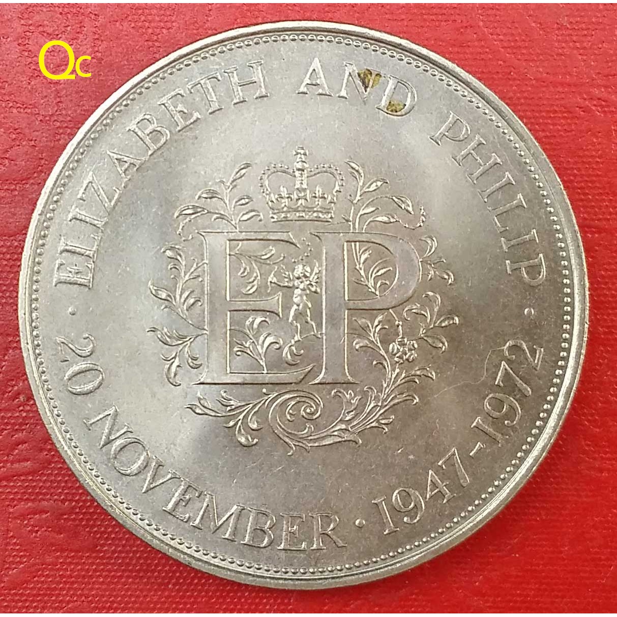 英国1克朗1972年伊丽莎白女王银婚纪念硬币爱神丘比特38.5毫米