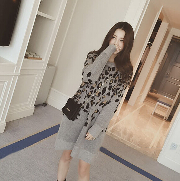 2015冬季新款韩版圆领豹纹显瘦针织毛衣时尚连衣裙