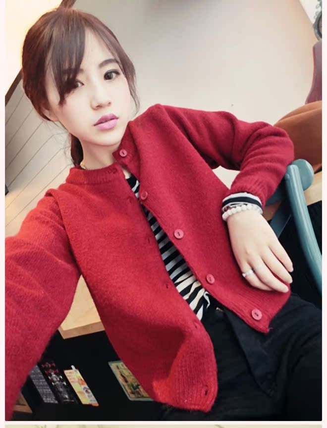 毛衣女秋冬新款韩版长袖圆领羊绒衫加厚针织衫开衫修身短外套大码