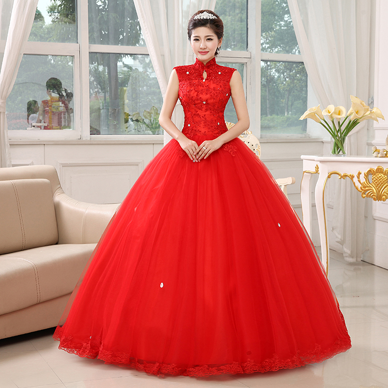 2017新款红色婚纱礼服新娘齐地显瘦包肩蕾丝复古绑带大码