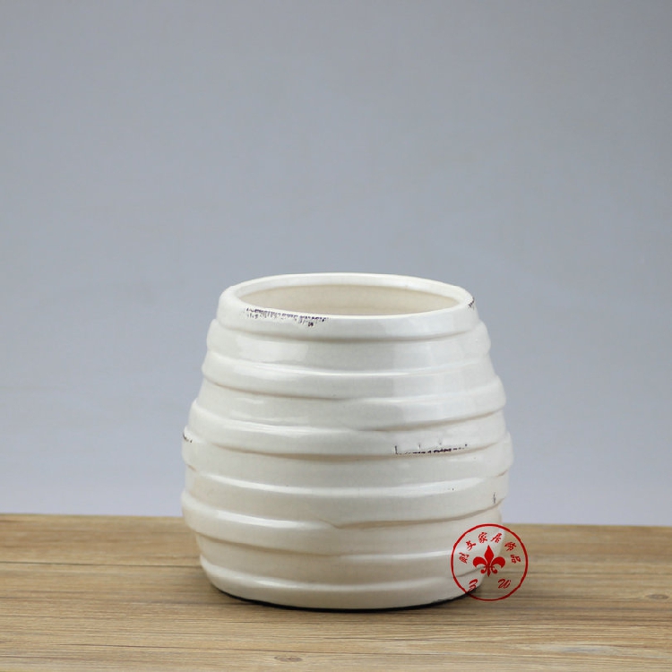 简约后现代陶瓷横条纹白色装饰花桶新古典创意家居样板房花瓶摆件