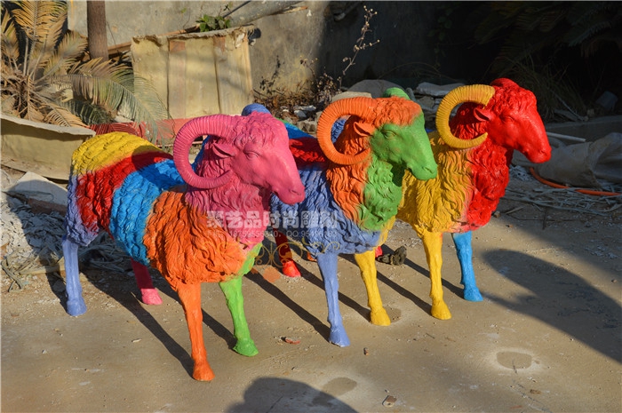 三羊开泰羊彩绘羊工艺品摆设饭馆园艺花园庭院装饰仿真动物雕塑