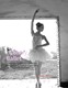 新款专业成人吊带亮片芭蕾舞裙天鹅湖演出服儿童吊带亮片芭蕾舞裙