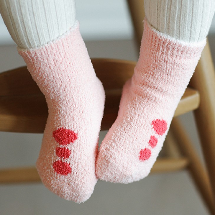 婴儿袜子1-3岁秋冬宝宝地板袜加厚防滑卡通立体珊瑚绒松口学步袜