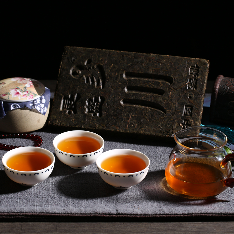 湖北长盛川青砖茶650g特产包邮发酵边茶2015年新茶茶叶牛皮纸包装
