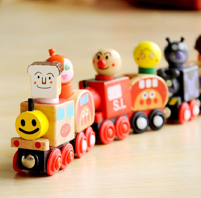 磁力小火车 磁性木制面包人列车 火车玩具 宝宝一周岁生日礼物