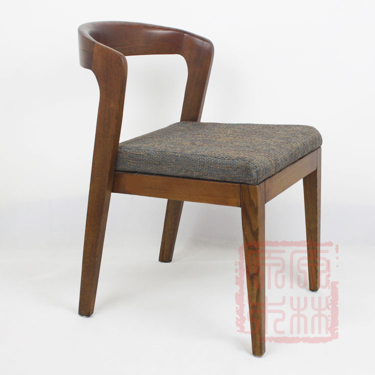 思纳博休闲设计师椅 北欧日式实木时尚创意简约水曲柳椅环保餐椅